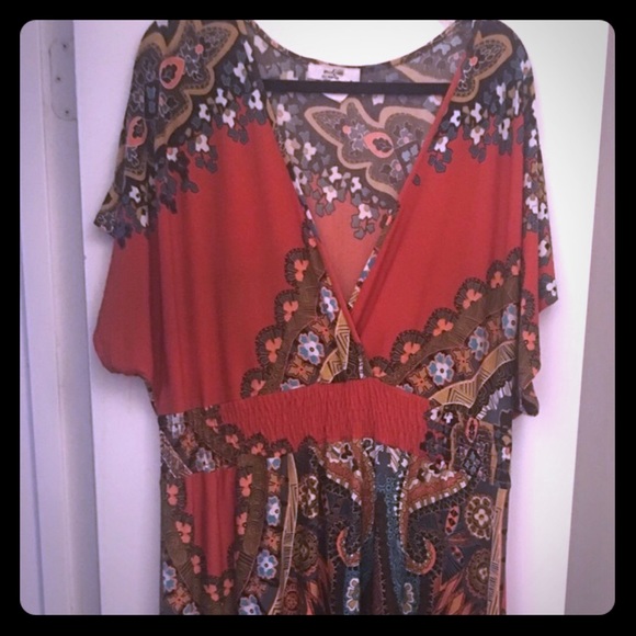 Moa Moa Dresses & Skirts - Moa Moa paisley maxi dress. Size 22